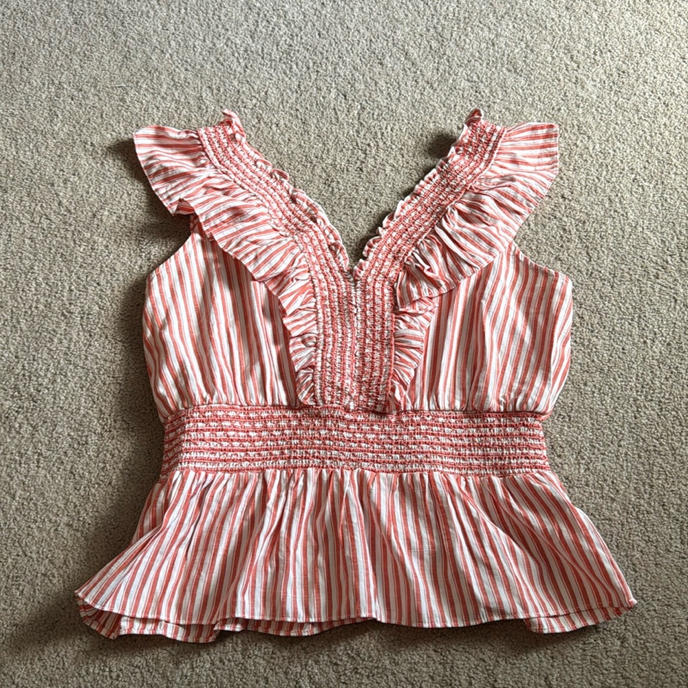 Adorable striped top